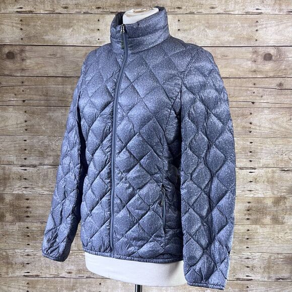 32 Degrees Heat Sz XS Women’s Ultra-Light Jacket  Used on Gray Color - Picture 3 of 13